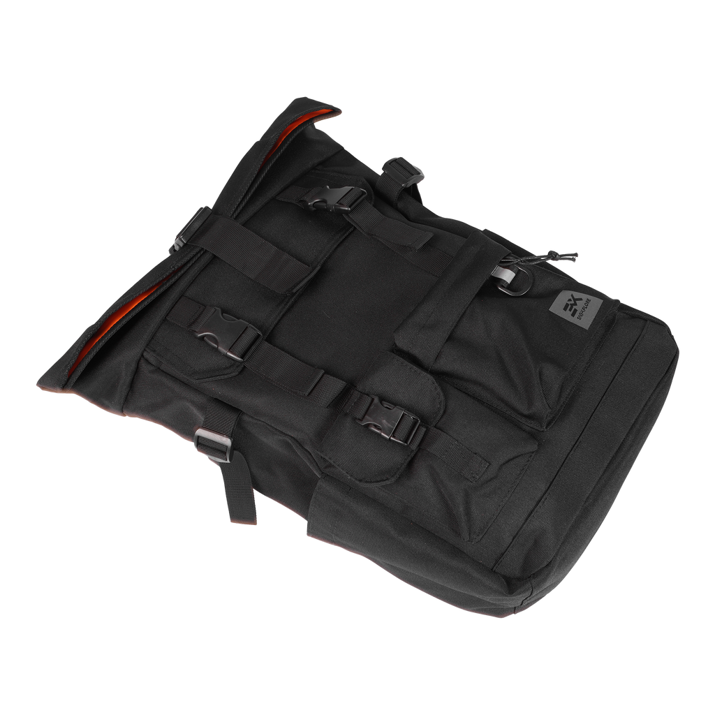 Explore Backpack 01
